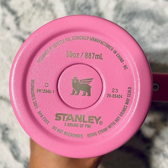 Stanley 30 oz. Quencher H2.0 FlowState Tumbler Peony - Picture 5 of 8